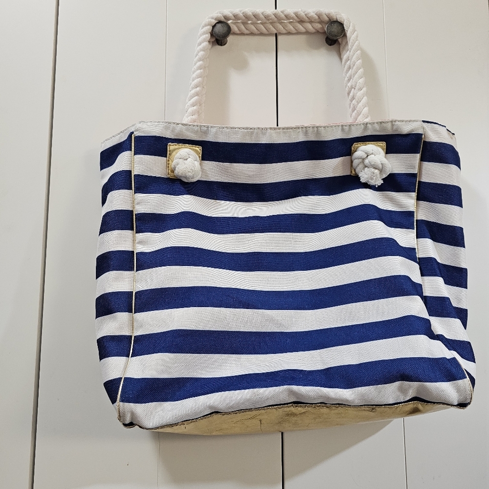 Elizabeth Arden Medium bag, handbag, and beach bag